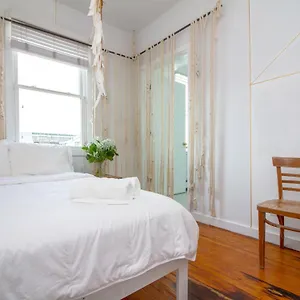 The High Tide Studio #1 Hotel New York